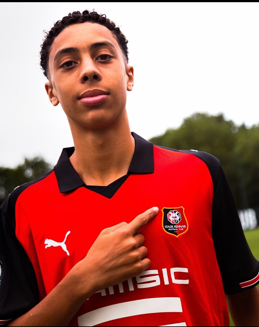 •6🇨🇮 tweet media