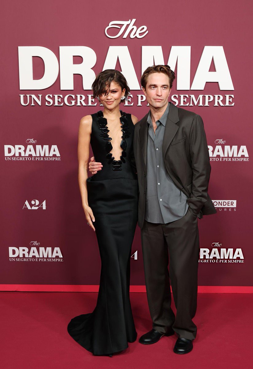 GoldenSeries tweet media