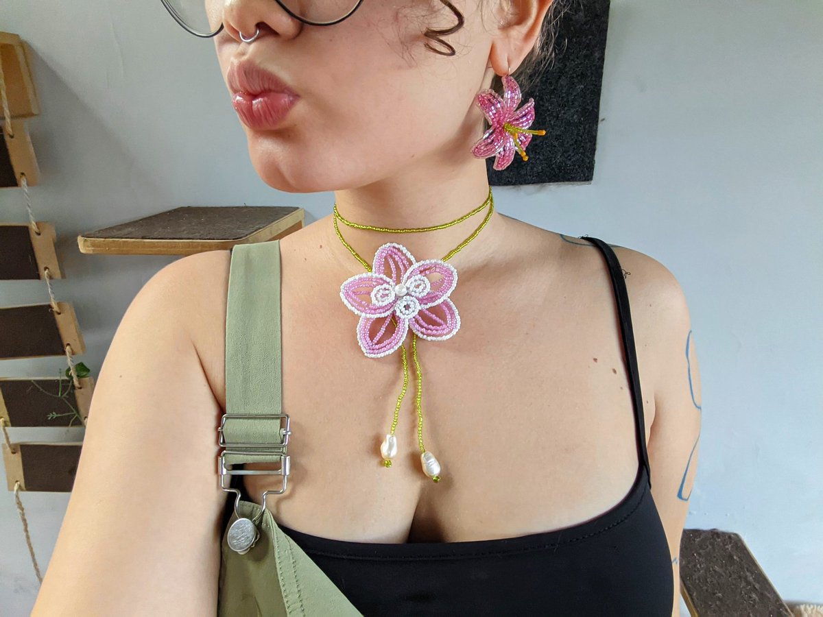 benny🫐 @micangas_da_benny lojinha tweet media