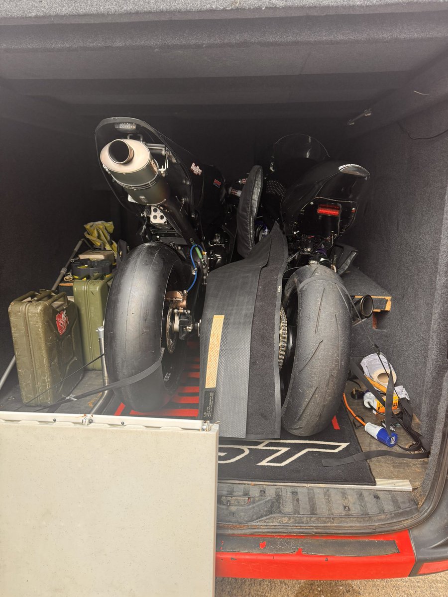 Arran Hands Racing tweet media