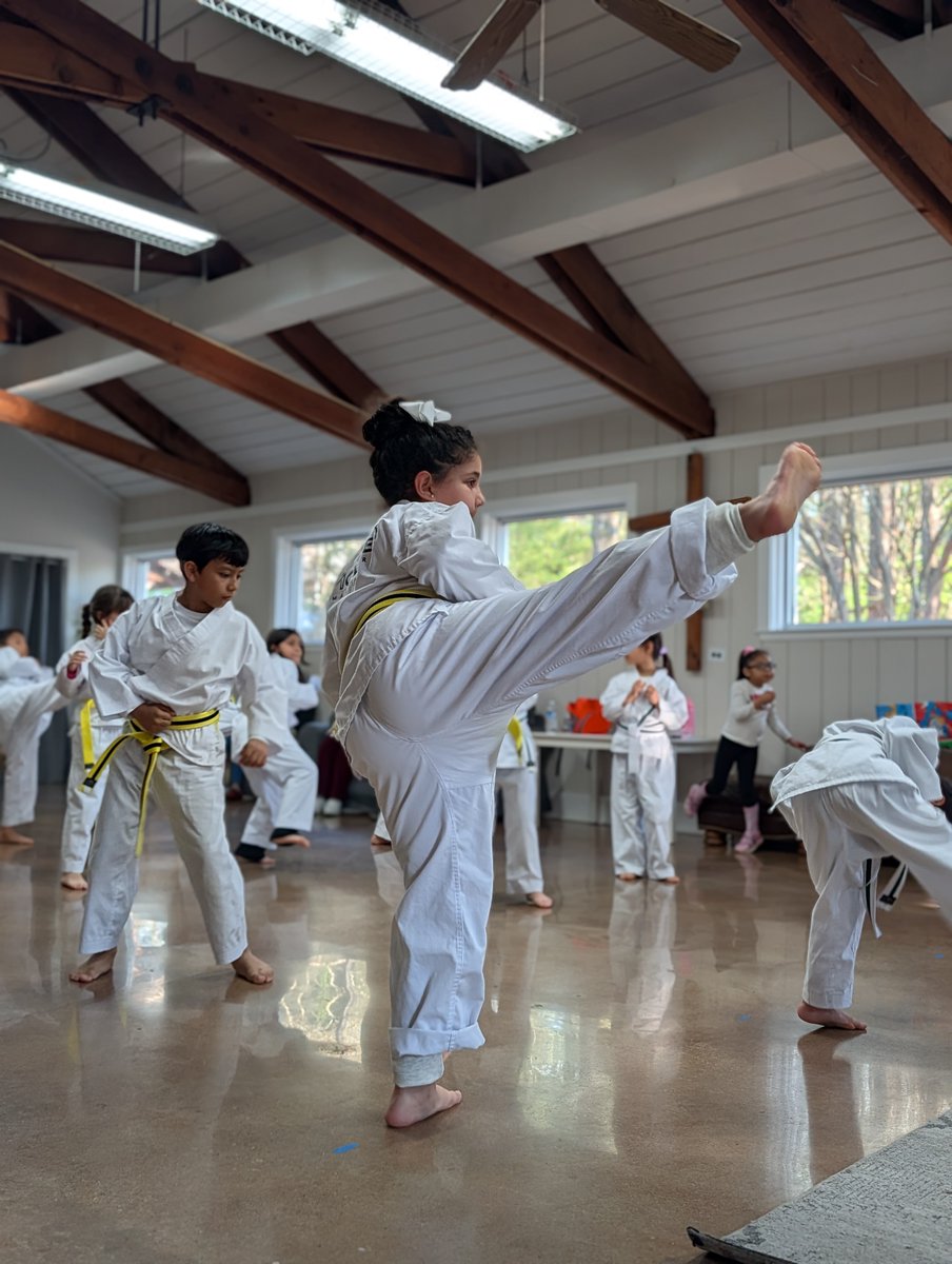 Los Niños Primero tweet media