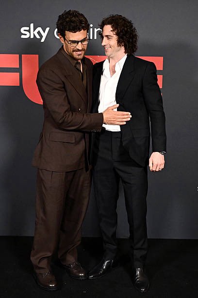 Theo James Updates tweet media