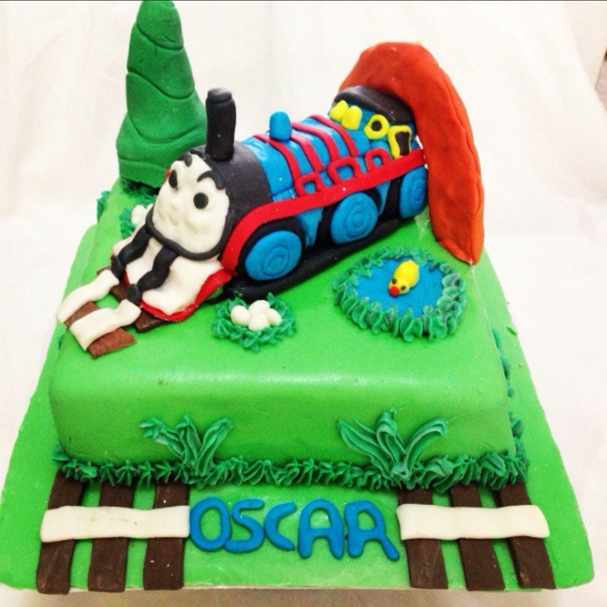 ScaryThomasCake's tweet image. "Bother Thomas the Tank Engine," said Henry. "He's just a small blue box of #bluster and #lies."
Thomas wheeshed so hard that #God noticed and asked if he was okay.
#ThomasIsNotOkay