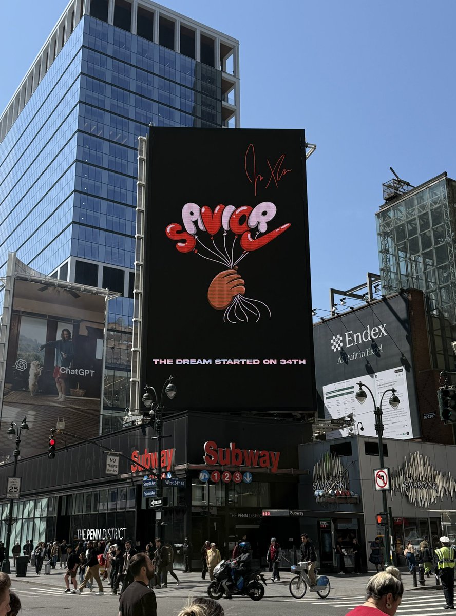 JustFreshKicks tweet media