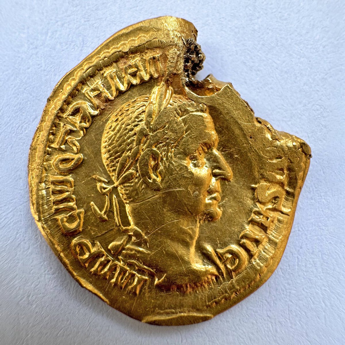 @_Treasure_Kings_ tweet media