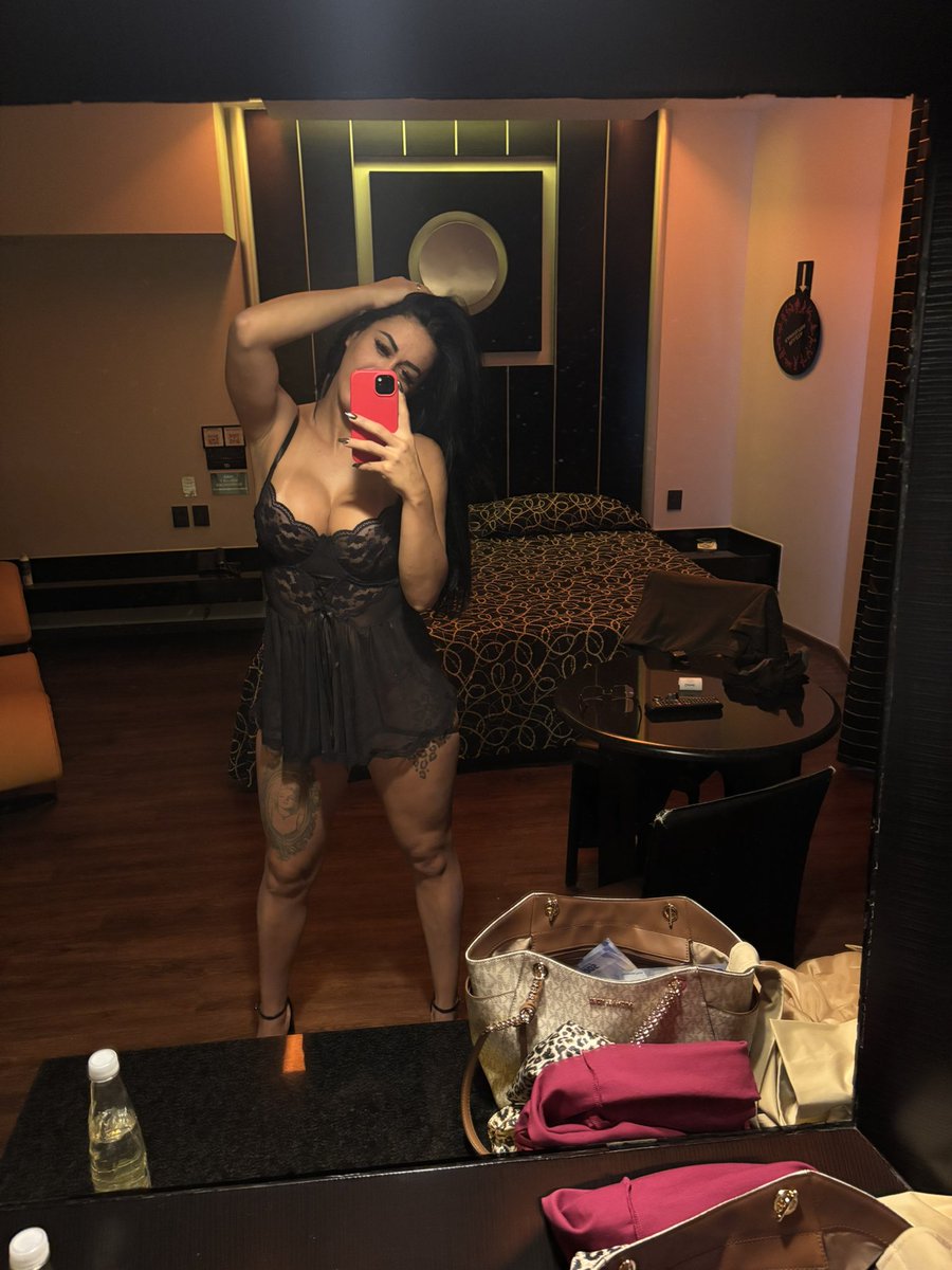 Frances666 tweet media