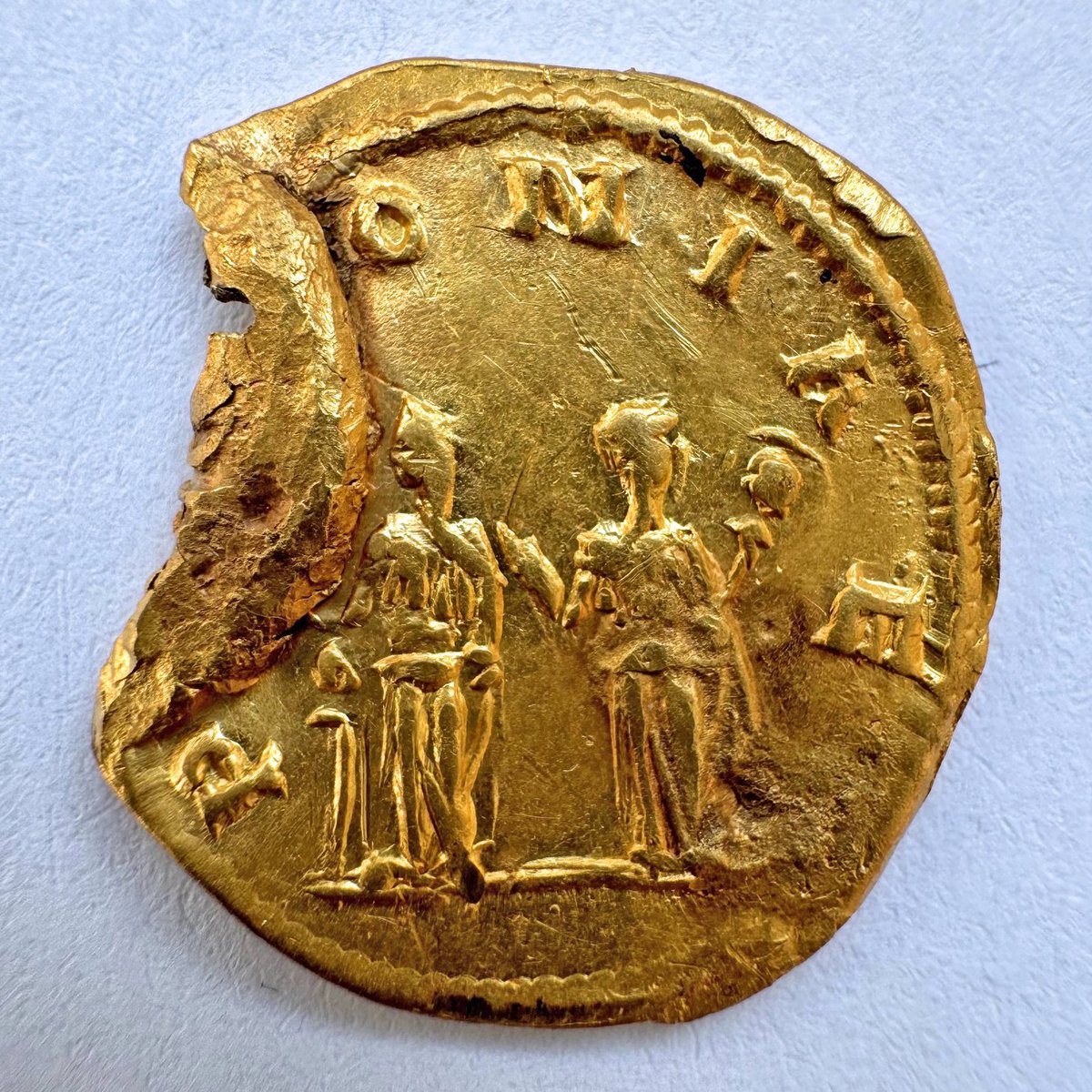 @_Treasure_Kings_ tweet media