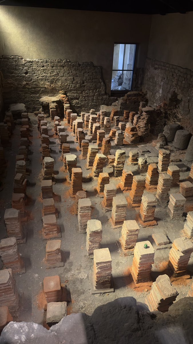 seval1150's tweet image. The Roman Baths Museum 💙 #bath