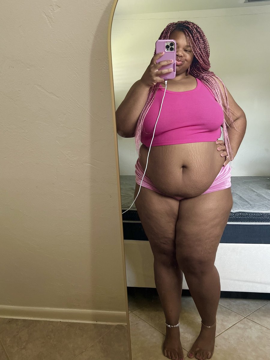 Guess my favorite color 🤭