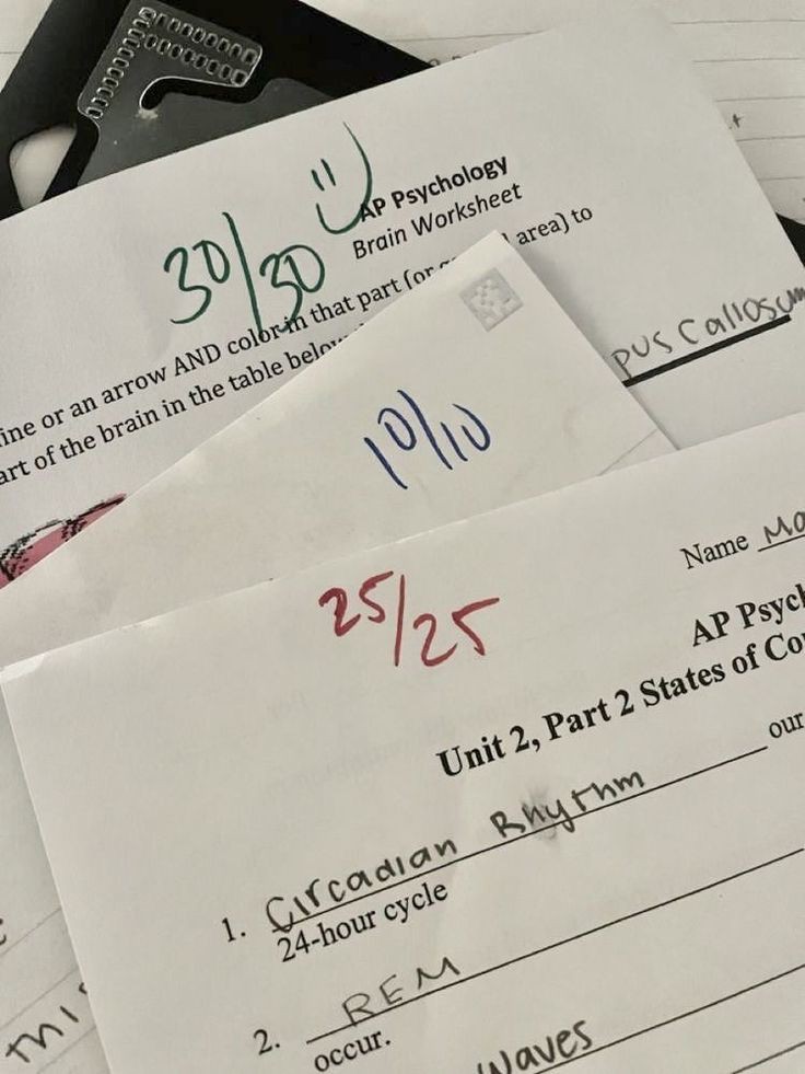 𝓜𝒊𝒌𝒉 tweet media