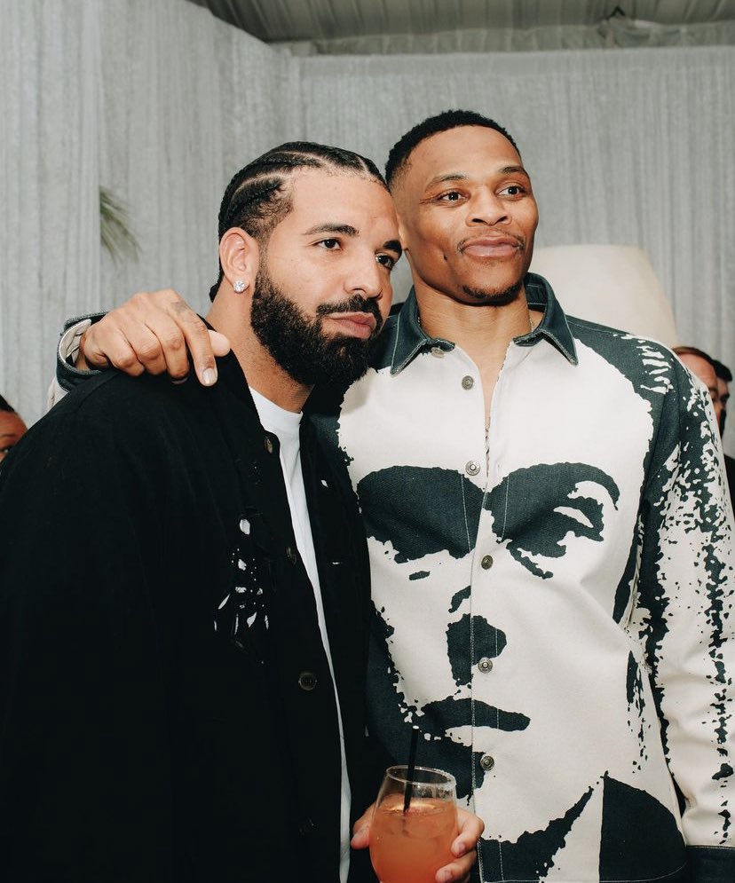 𝙀𝙧𝙖 tweet media