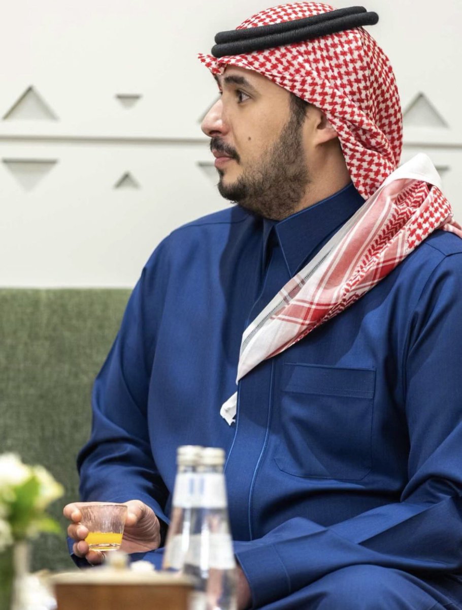 #خادم_الحرمين_الشريفين 
#ولي_العهد_الأمير_محمد_بن_سلمان 
#نايف_بن_سلمان
#تركي_بن_سلمان_بن_عبدالعزيز 
اللهم اكتب لهم واخوانهم واهليهم من العمر أمده واطوله ومن الرزق اكمله ومن الحظ اجمله ومن العافية والعفو اشمله وانصرهم ولاتنصر عليهم .