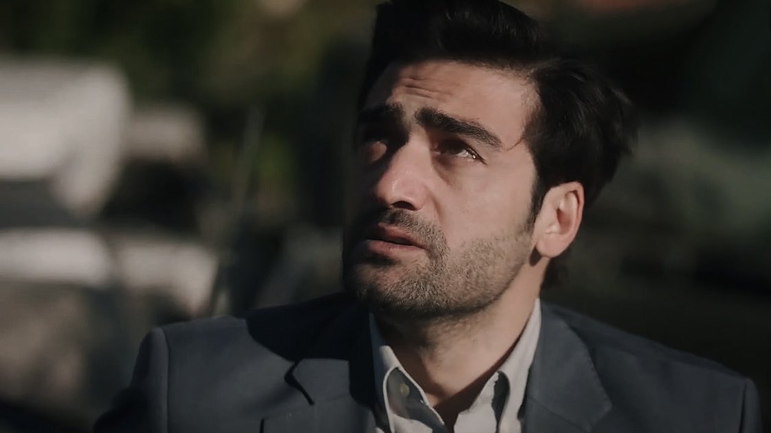 أوغست tweet media