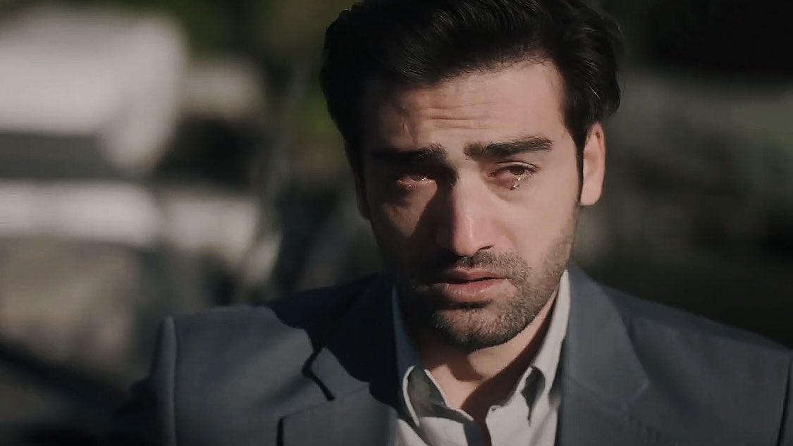 أوغست tweet media