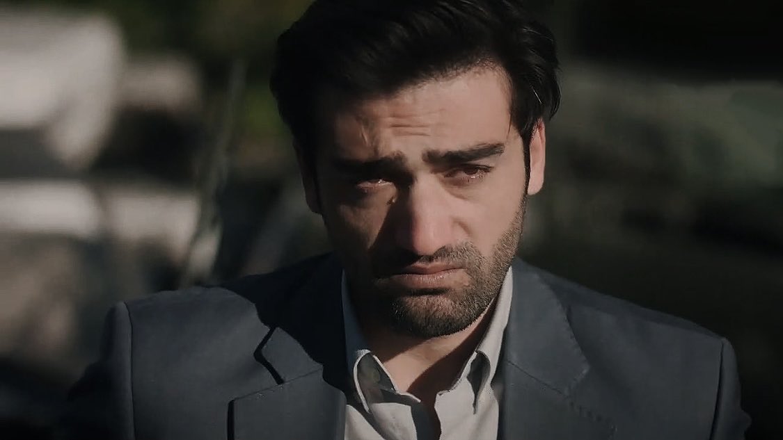 أوغست tweet media