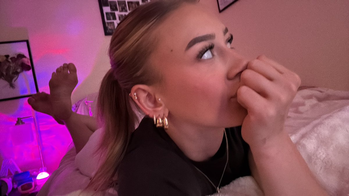 goddesslily tweet media