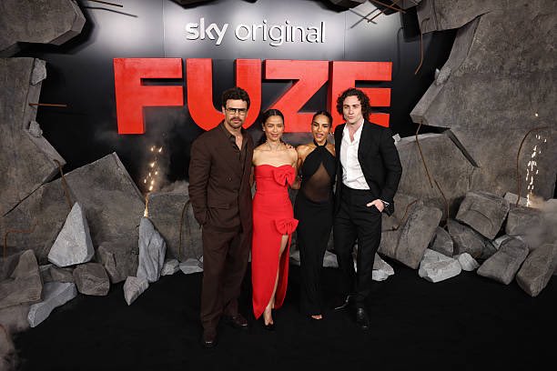 Theo James Updates tweet media