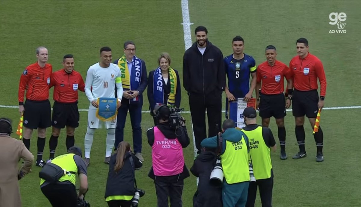 4° Quarto ⁴⁴ 🏈 💙 tweet media