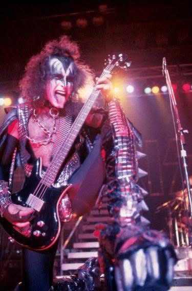 Bob Nash tweet media