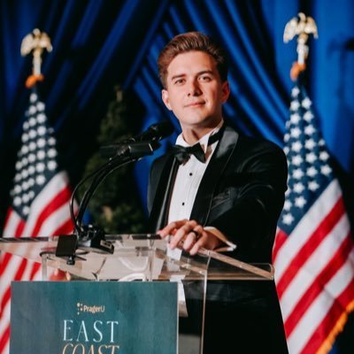 BadEmpanada tweet media