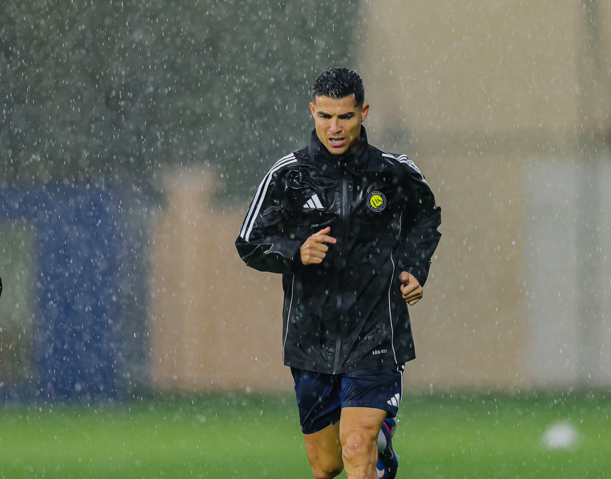 The CR7 Timeline. tweet media