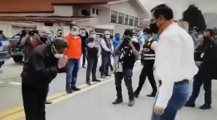 DERECHA POLÍTICA tweet media