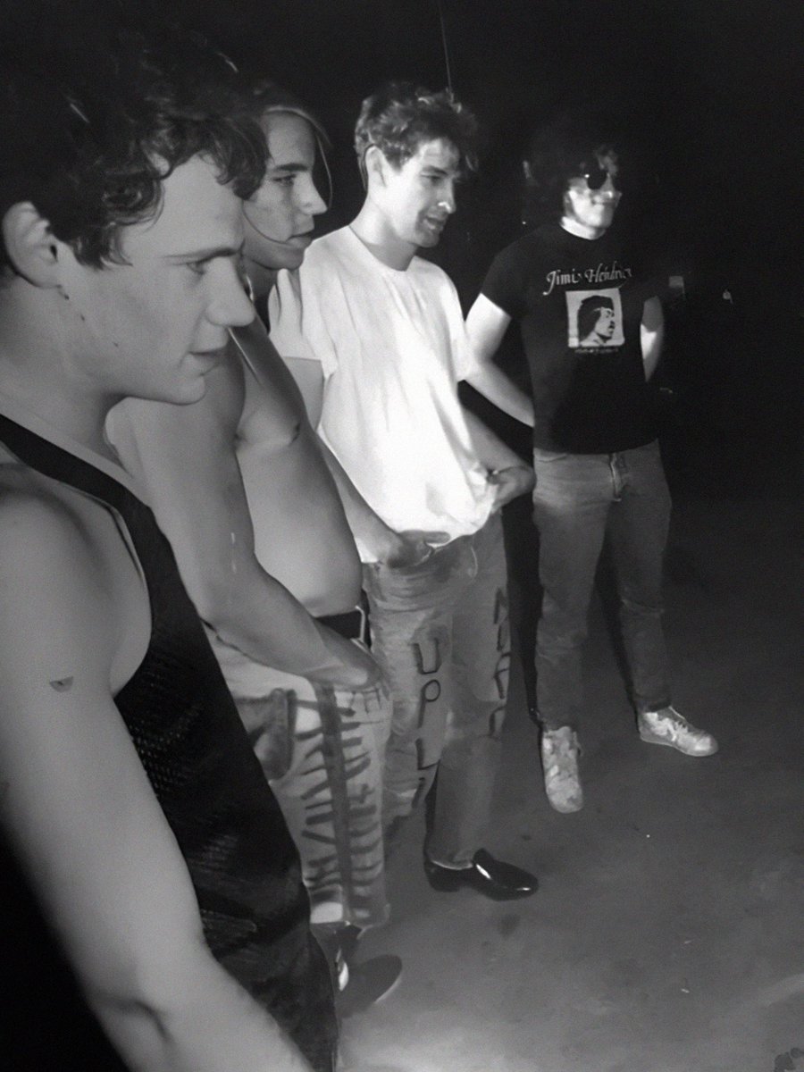 maxwantsback tweet media