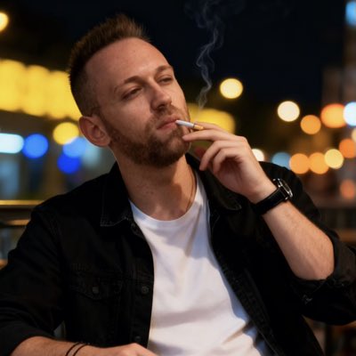 mappuzz's tweet photo. #NuovaFotoProfilo https://t.co/EozVJdkG7M