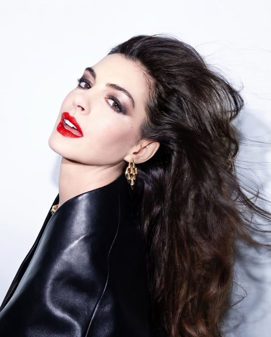 Love Queen Holly tweet media