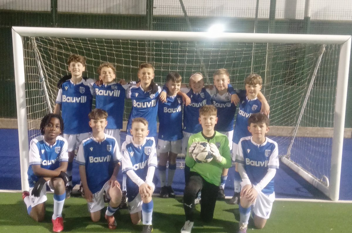 BullaGuido's tweet photo. Gills U11s advanced this evening - excellent coheseve performance👏🏼⚽ https://t.co/e9NQuP5WT8