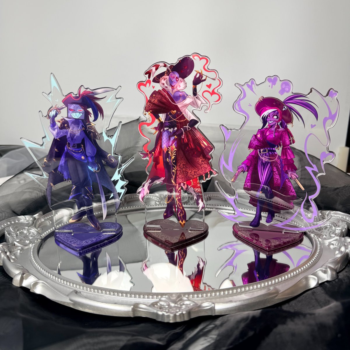 Gogi_Weyde's tweet photo. I'm making a repeat post~
For one who was interested in standees they are available now and you can get any of em in l#nk below ✨
I would appreciate your support and will cook more in the future
#HazbinHotel #StaticMoth #ValVox #Velvette #hazbinhotelvelvette https://t.co/Wf5cOOjWXU