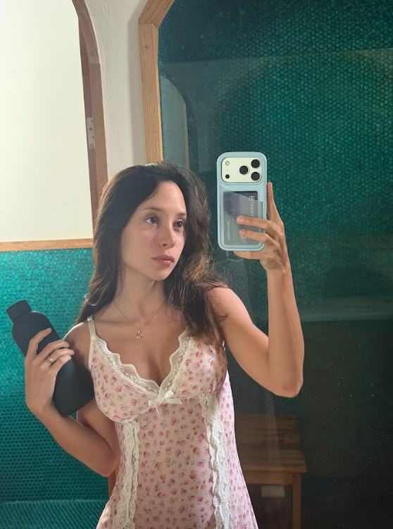 Veronica tweet media