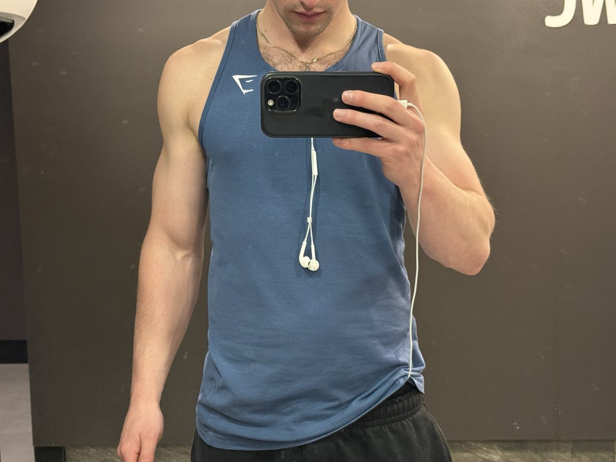 Pangolarismo tweet media