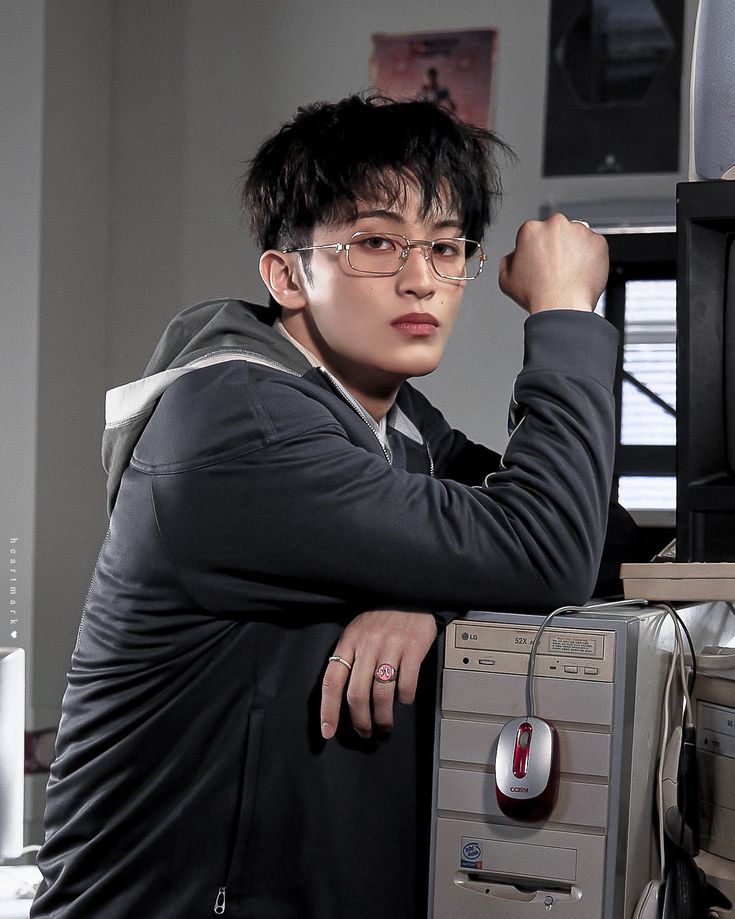 𝓑𝓲𝓻𝓾 tweet media