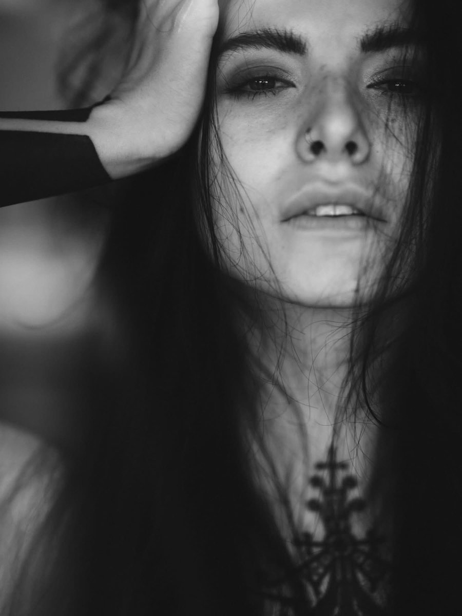 two
drowning
humans 
don’t save each other

they 
just 
take
turns going under…