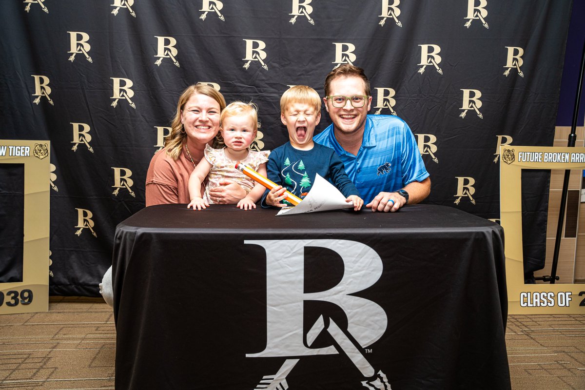 BA Public Schools tweet media