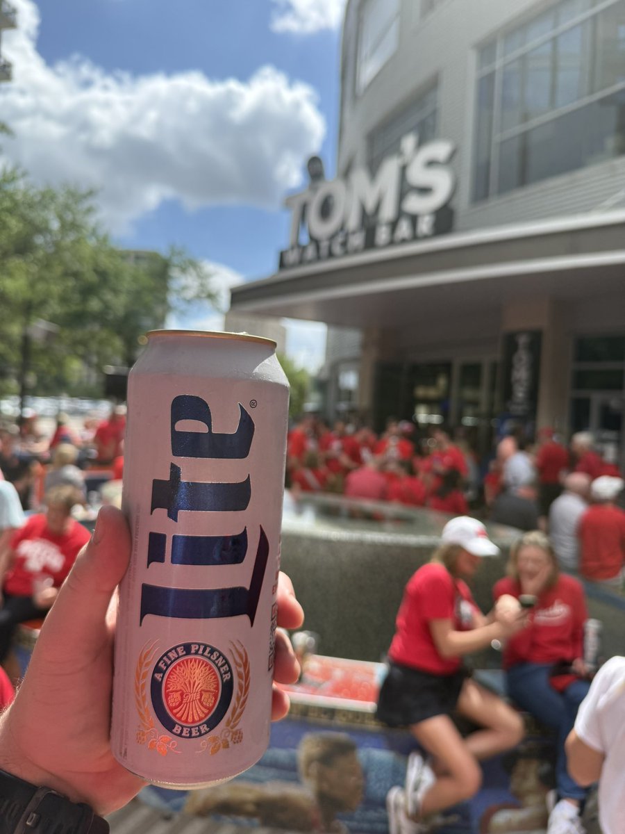 I-80 Club tweet media