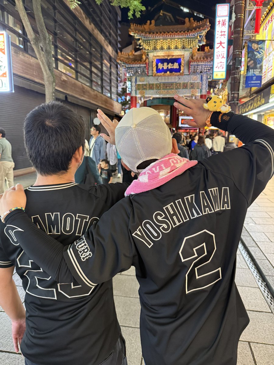 BLACK@ｷﾑ兼栗まんじゅう tweet media