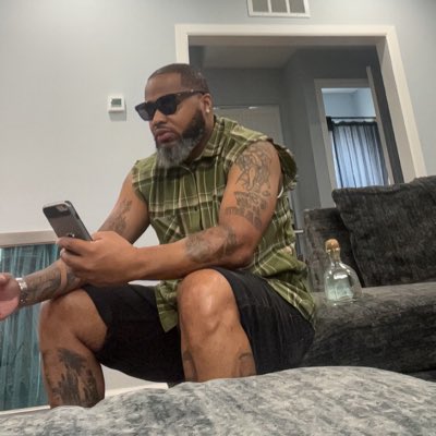 Jello_15's tweet photo. #NewProfilePic https://t.co/ahjH4aLs3p