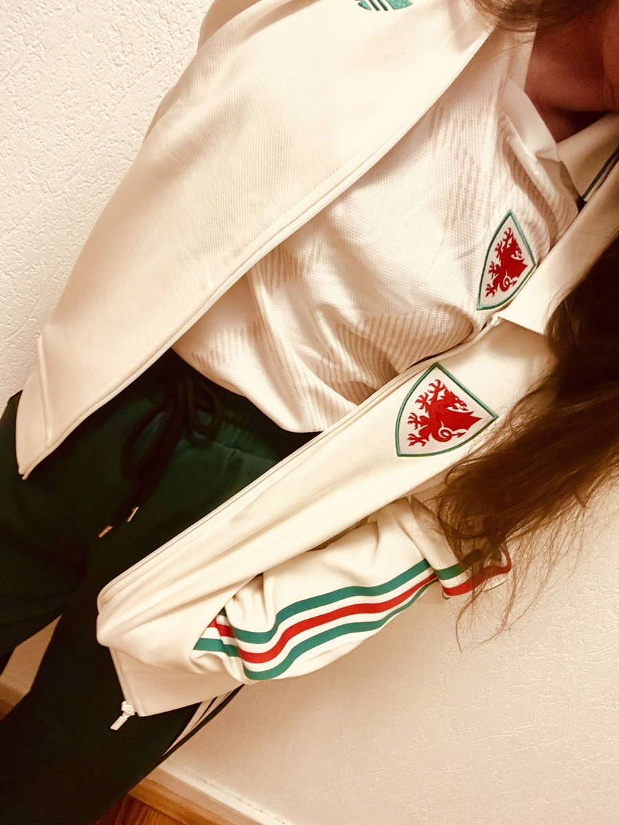 Anna Rebella, the woman, the myth, the legend tweet media