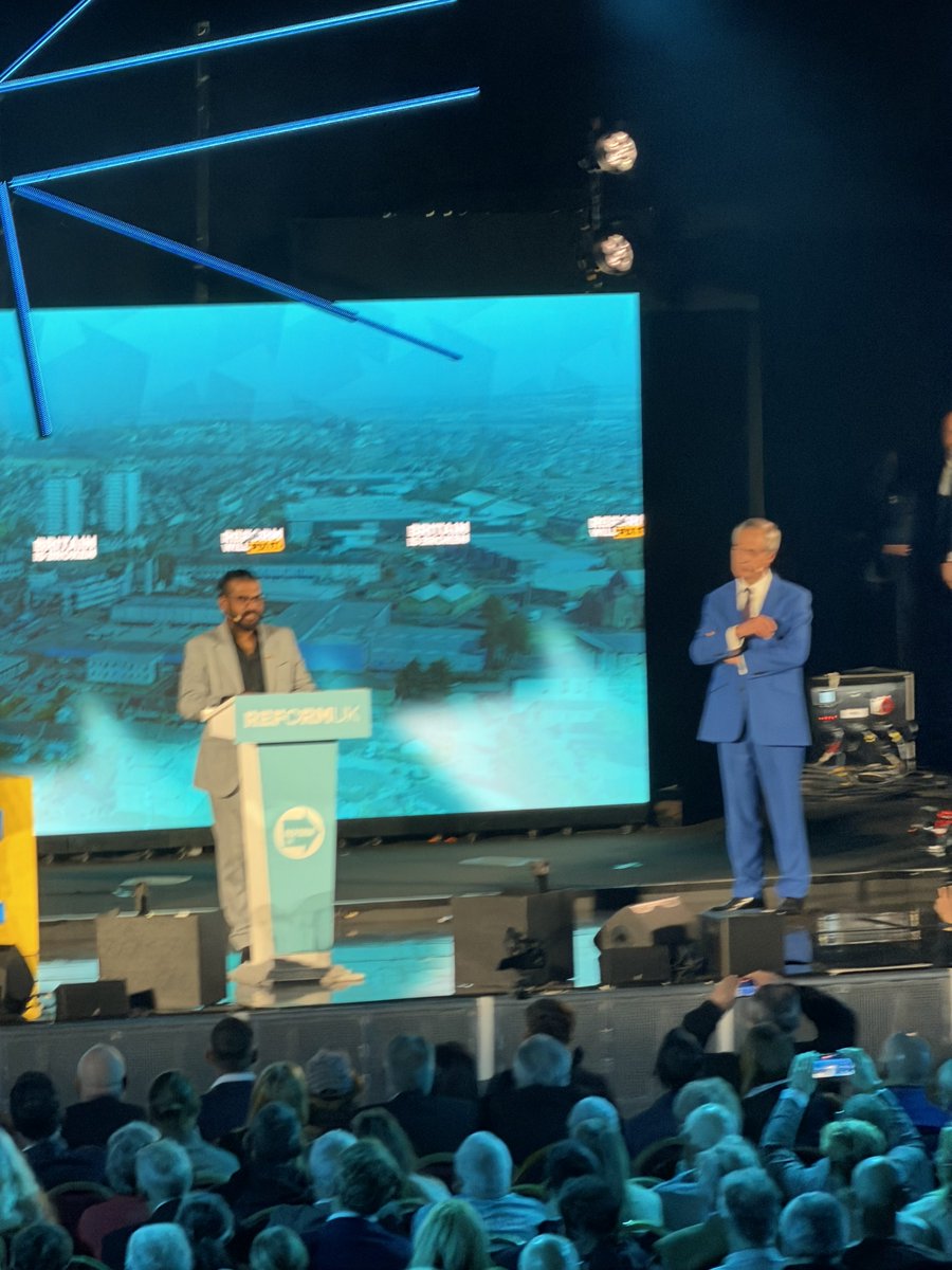 Darren Grimes tweet media