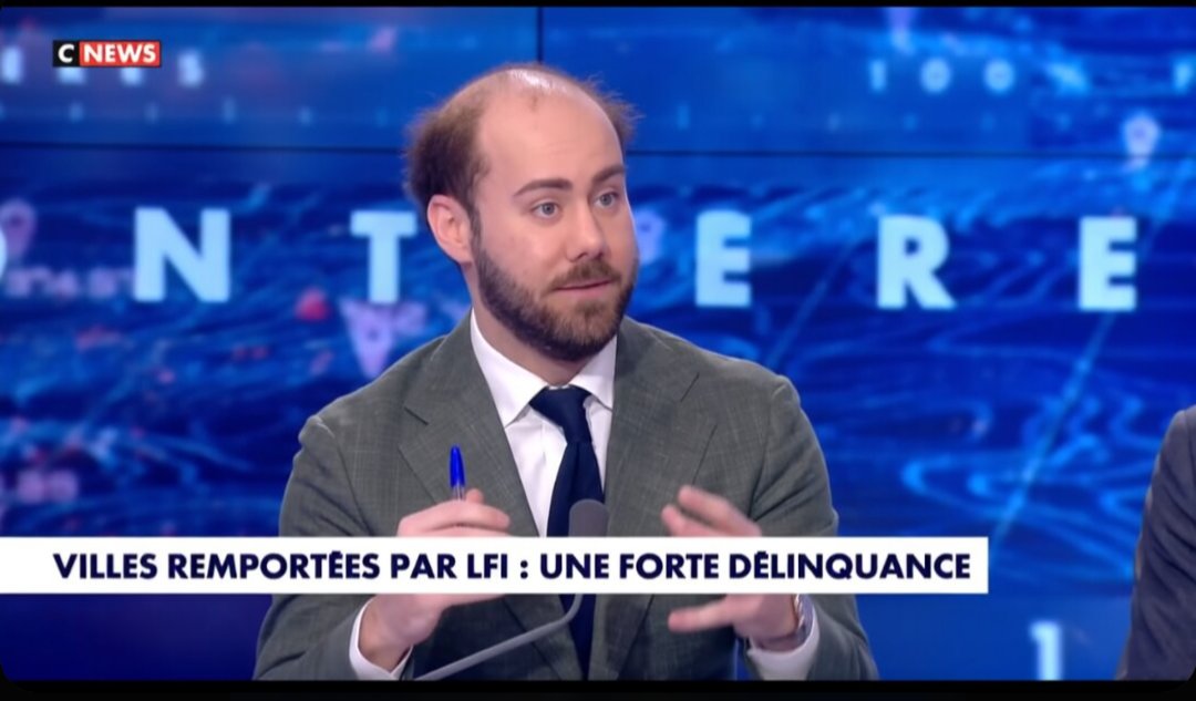 Vincent Flibustier 👽 tweet media