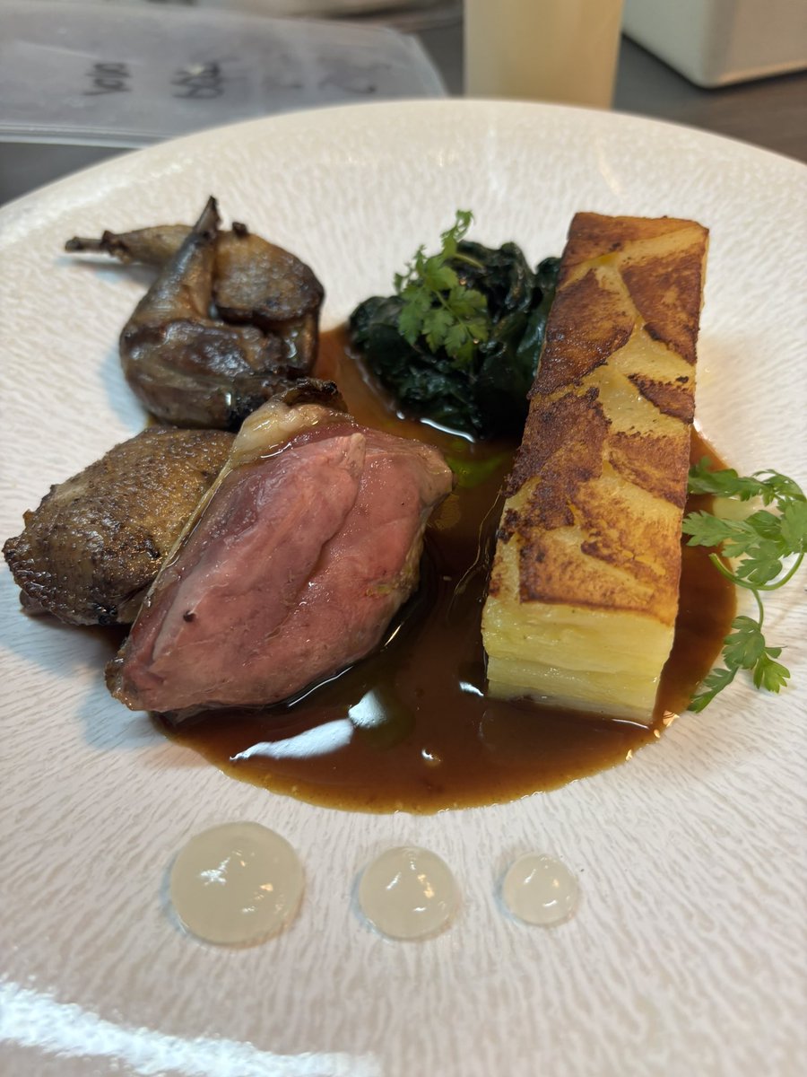 KC Suz3lys ₊˚ Miss CACA tweet media