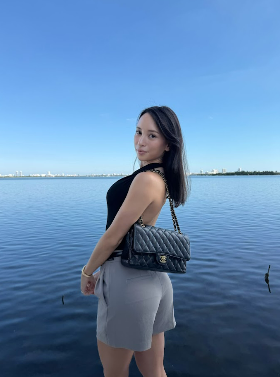 Veronica tweet media