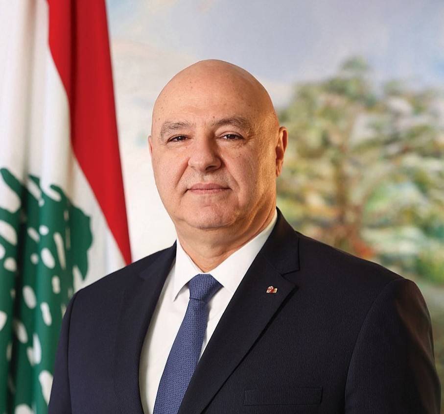 هاشتاق العرب tweet media