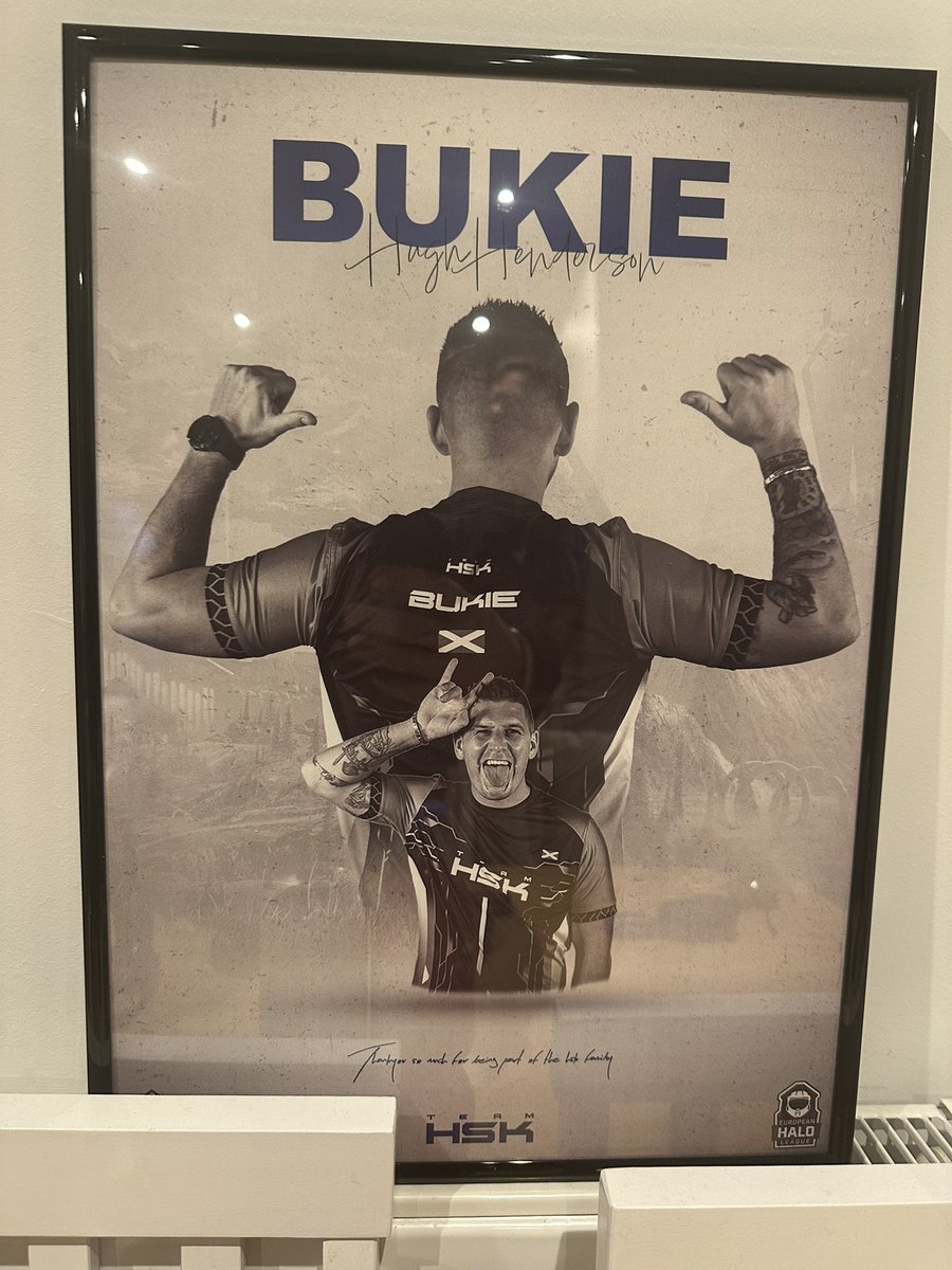 BukieHCS's tweet photo. Thanks to @HSKHalogg  @TeamHSKgg for this kind frame! I really am thankful for all use do for the team 💙 https://t.co/NjgKv8EbZ2