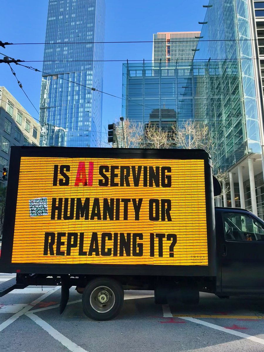 Pop Crave tweet media