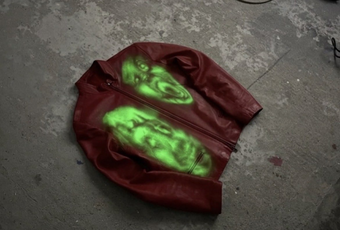 pinkskysyre tweet media