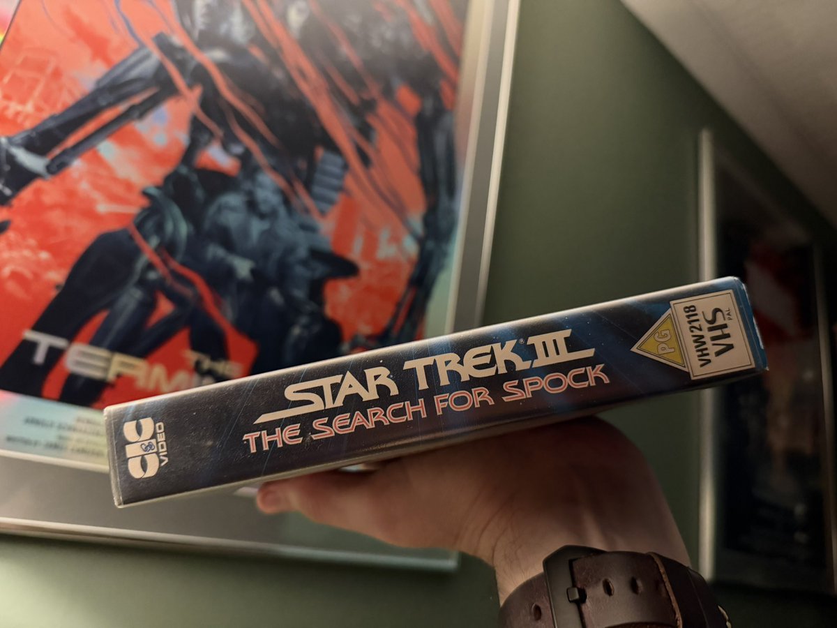 the4kCollectivE's tweet photo. Today’s lovely Pre Cert edition addition to the Star Trek and VHS collection.
Star Trek III - The Search For Spock from CIC Video.
#StarTrek #StarTrekTMP @RMBee @StarTrek @STVTFFREDUX @StarTrekVisComp @StarTrekMovie #VHS #CiCVideo @ParamountPics https://t.co/e4EVyxcKCR