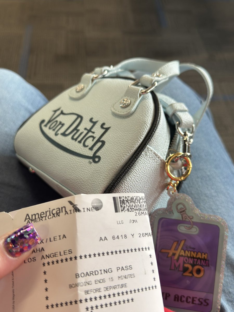 Leia 💿✨ tweet media